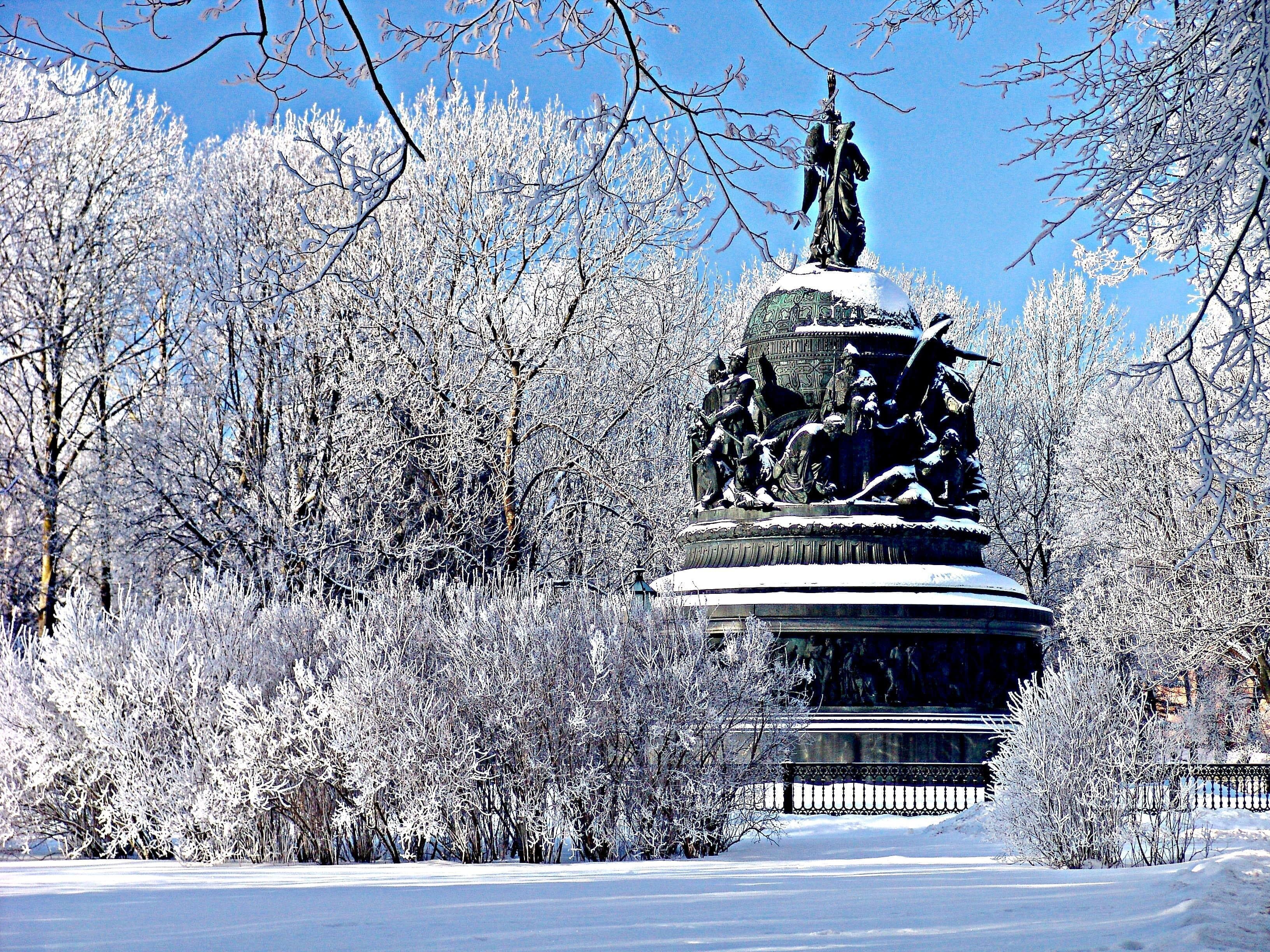 Памятник Тысячелетию России (1).jpg